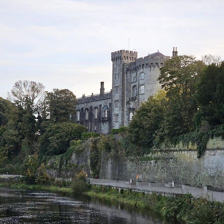 Penthouse Apartment Kilkenny Exterior photo